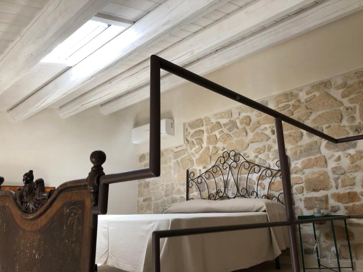 Chicchi Di Melograno Bed & Breakfast Modica Dış mekan fotoğraf