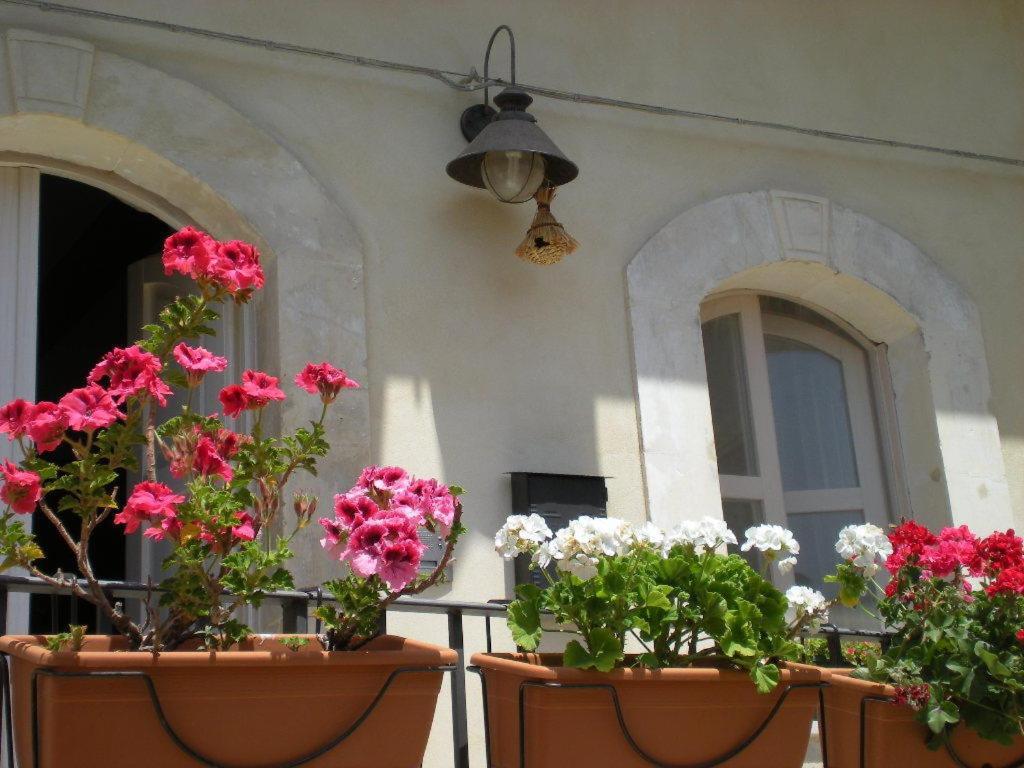 Chicchi Di Melograno Bed & Breakfast Modica Dış mekan fotoğraf